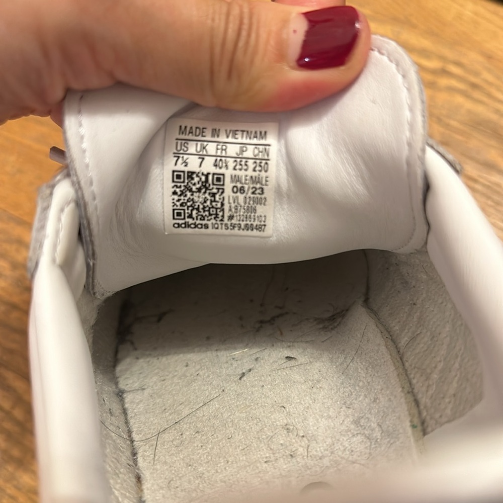 Adidas Sambas - image 4